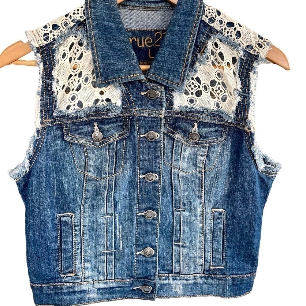 Rue 21 denim and lace vest, size L, cotton/poly/spandex, excellent condition - Picture 2 of 4